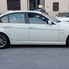 bmw 3-series 2010 8 image 5