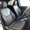 toyota yaris-cross 2022 CFJ1823261 image 11