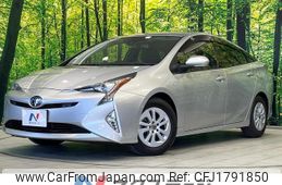 toyota prius 2018 CFJ1791850