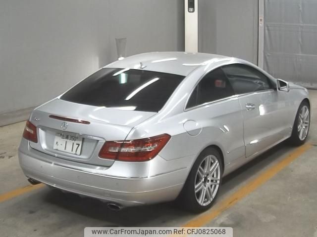 mercedes-benz e-class 2010 -MERCEDES-BENZ--Benz E Class WDD2073561F060888---MERCEDES-BENZ--Benz E Class WDD2073561F060888- image 2