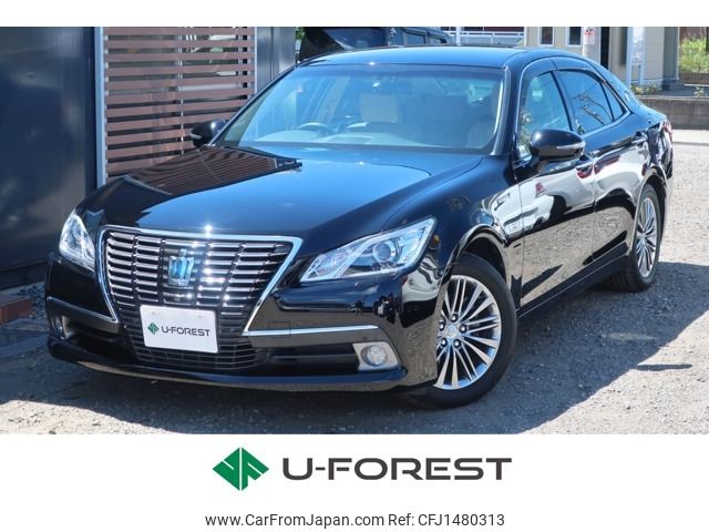 toyota crown 2013 -TOYOTA--Crown DAA-AWS210--AWS210-6012644---TOYOTA--Crown DAA-AWS210--AWS210-6012644- image 1