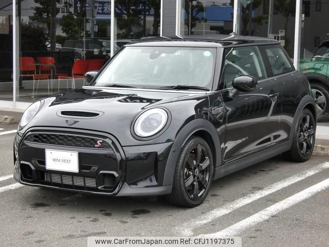 mini mini-others 2022 quick_quick_XR20MW_WMW52DH0202T27027 image 1