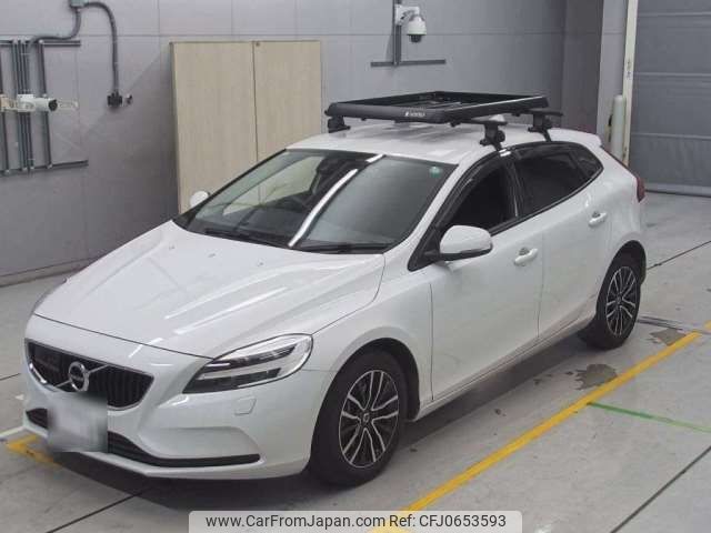 volvo v40 2019 -VOLVO 【大阪 33Fﾃ 18】--Volvo V40 DBA-MB4154T--YV1MV2820K2568626---VOLVO 【大阪 33Fﾃ 18】--Volvo V40 DBA-MB4154T--YV1MV2820K2568626- image 1