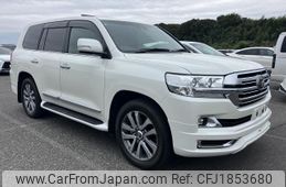 toyota land-cruiser 2017 CFJ1853680