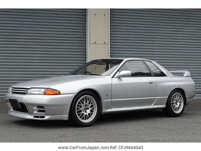 nissan skyline-coupe 1994 -NISSAN--Skyline Coupe E-BNR32--BNR32-311415---NISSAN--Skyline Coupe E-BNR32--BNR32-311415- image 1