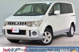 mitsubishi delica-d5 2009 CFJ1529300