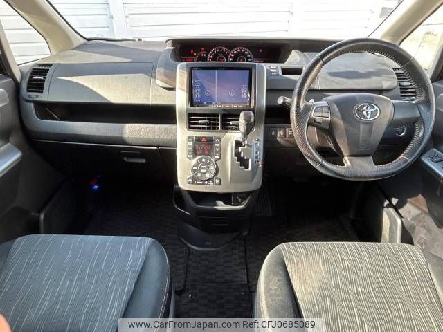 toyota voxy 2012 -TOYOTA--Voxy DBA-ZRR75W--ZRR75-0094151---TOYOTA--Voxy DBA-ZRR75W--ZRR75-0094151- image 2