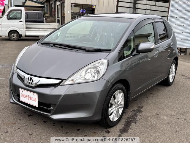 honda fit 2013 CFJ1826267 image 1