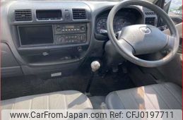 mazda bongo-van 2005 NIKYO_RH55721