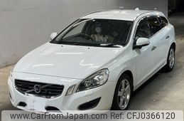 volvo v60 2012 -VOLVO 【福岡 303ね8179】--Volvo V60 FB4164T-C1063718---VOLVO 【福岡 303ね8179】--Volvo V60 FB4164T-C1063718-