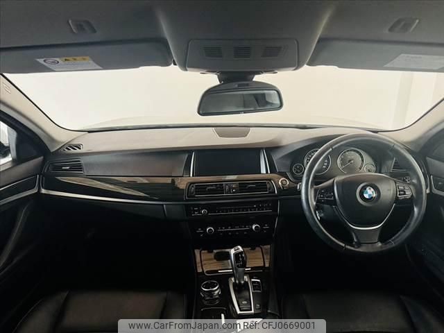 bmw 5-series 2014 -BMW--BMW 5 Series XL20--0D178330---BMW--BMW 5 Series XL20--0D178330- image 2