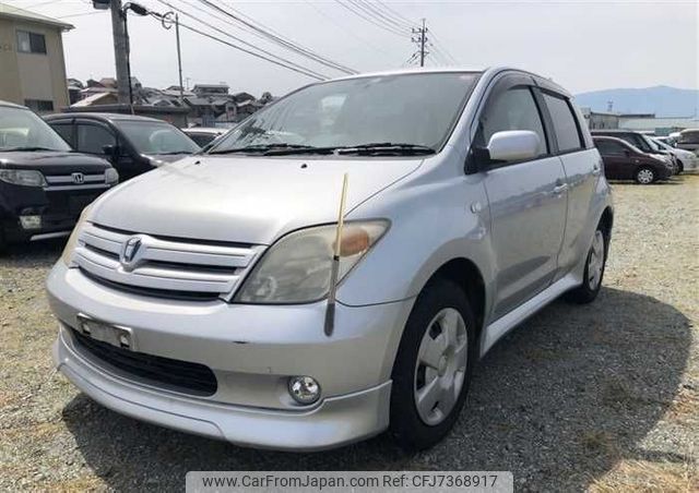 toyota ist 2002 BD22024A3512 image 1