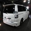 toyota noah 2005 CFJ1726589 image 7