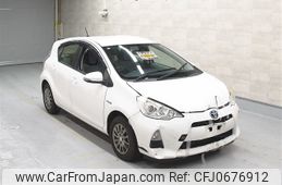 toyota aqua 2014 -TOYOTA--AQUA NHP10-6345224---TOYOTA--AQUA NHP10-6345224-