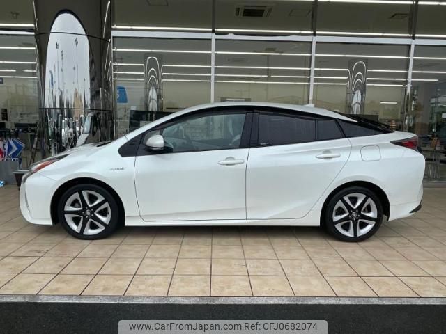 toyota prius 2016 quick_quick_DAA-ZVW51_ZVW51-6043296 image 2