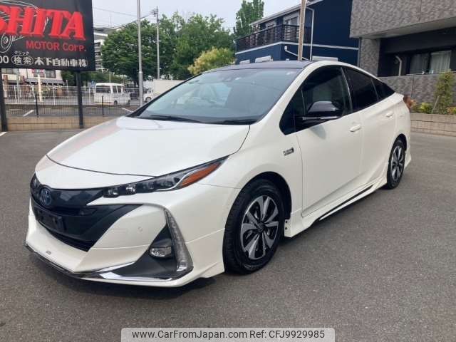 toyota prius-phv 2019 -TOYOTA--Prius PHV DLA-ZVW52--ZVW52-3130515---TOYOTA--Prius PHV DLA-ZVW52--ZVW52-3130515- image 1