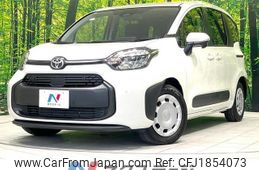 toyota sienta 2023 CFJ1854073