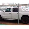 chevrolet avalanche 2002 GOO_NET_EXCHANGE_0900223A30240924W008 image 12