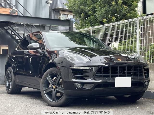porsche macan 2017 CFJ1701640 image 1