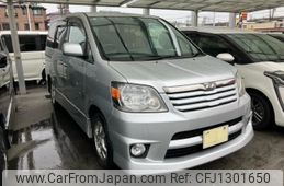 toyota noah 2003 -TOYOTA--Noah TA-AZR60G--AZR60-0200319---TOYOTA--Noah TA-AZR60G--AZR60-0200319-