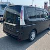 nissan serena 2011 CFJ1607381 image 7