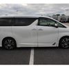 toyota alphard 2018 CFJ1707639 image 11