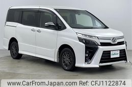 toyota voxy 2018 -TOYOTA--Voxy DBA-ZRR85W--ZRR85-0111598---TOYOTA--Voxy DBA-ZRR85W--ZRR85-0111598-