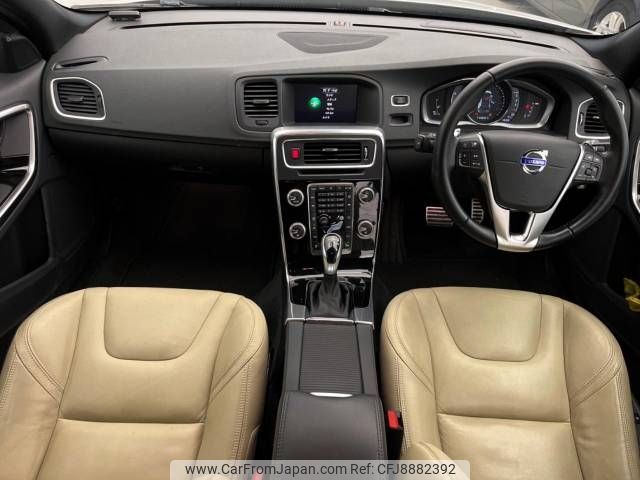 volvo v60 2017 -VOLVO--Volvo V60 LDA-FD4204T--YV1FWA8RDH1367373---VOLVO--Volvo V60 LDA-FD4204T--YV1FWA8RDH1367373- image 2