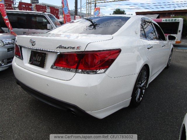toyota crown 2014 CFJ1783032 image 2