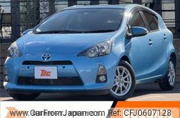 toyota aqua 2013 -TOYOTA--AQUA DAA-NHP10--NHP10-2270841---TOYOTA--AQUA DAA-NHP10--NHP10-2270841-