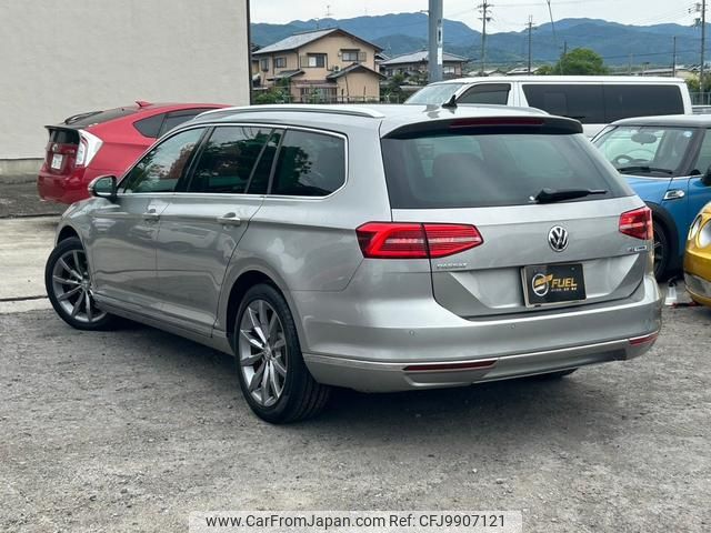 volkswagen passat-variant 2017 GOO_JP_700070884830240612003 image 2