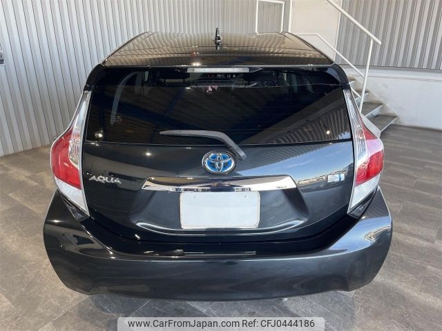 toyota aqua 2016 -TOYOTA--AQUA NHP10--NHP10-6561065---TOYOTA--AQUA NHP10--NHP10-6561065- image 2