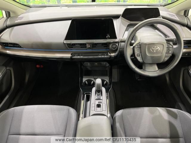 toyota prius 2023 quick_quick_MXWH60_MXWH60-4014470 image 2
