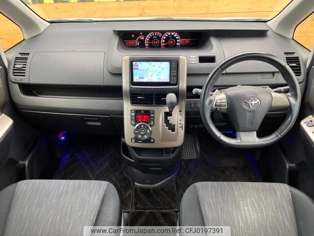 toyota noah 2011 -TOYOTA--Noah DBA-ZRR70W--ZRR70-0434772---TOYOTA--Noah DBA-ZRR70W--ZRR70-0434772- image 2