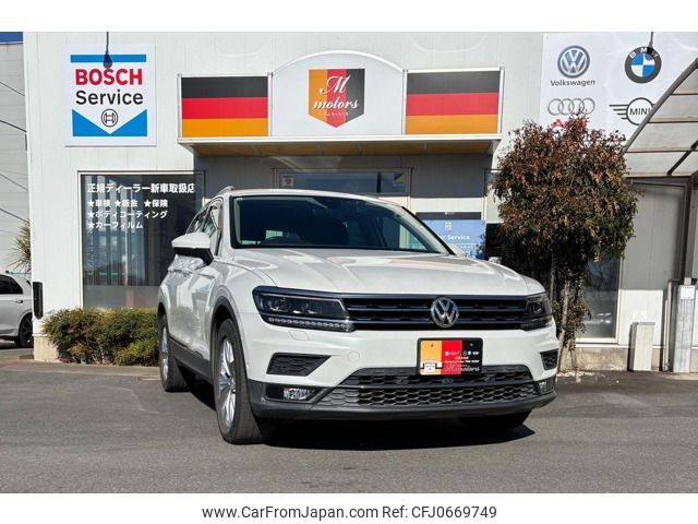 volkswagen tiguan 2017 -VOLKSWAGEN--VW Tiguan ABA-5NCZE--WVGZZZ5NZJW316662---VOLKSWAGEN--VW Tiguan ABA-5NCZE--WVGZZZ5NZJW316662- image 1