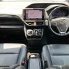 toyota esquire 2018 -TOYOTA--Esquire DAA-ZWR80G--ZWR80-0315264---TOYOTA--Esquire DAA-ZWR80G--ZWR80-0315264- image 17
