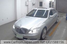 mercedes-benz s-class 2010 CFJ1588156