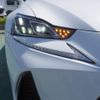 lexus is 2018 CFJ1580753 image 10