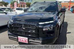 mitsubishi triton 2024 GOO_NET_EXCHANGE_0800023A30241006W003