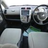 honda life 2005 CFJ6480170 image 2