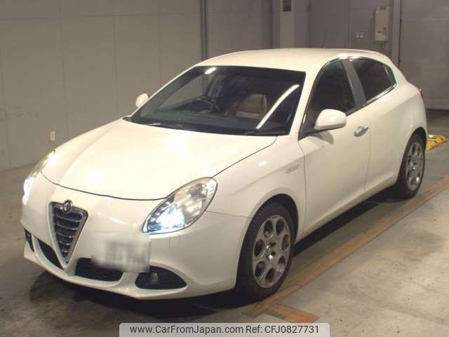 alfa-romeo giulietta 2013 -ALFA ROMEO 【福岡 303ﾆ2174】--Alfa Romeo Giulietta ABA-940141--ZAR94000007227247---ALFA ROMEO 【福岡 303ﾆ2174】--Alfa Romeo Giulietta ABA-940141--ZAR94000007227247- image 1