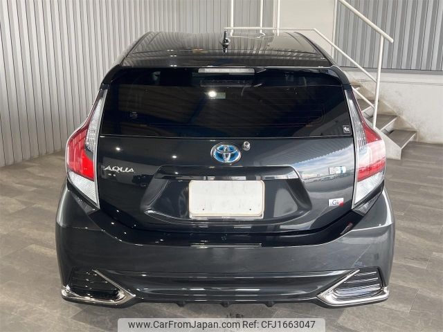 toyota aqua 2016 CFJ1663047 image 2