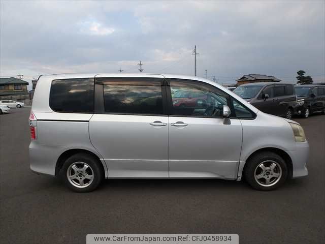 toyota noah 2008 NIKYO_HD18352 image 1