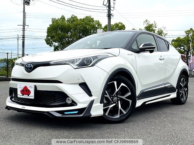 toyota c-hr 2017 -TOYOTA--C-HR DAA-ZYX10--ZYX10-2084636---TOYOTA--C-HR DAA-ZYX10--ZYX10-2084636- image 1