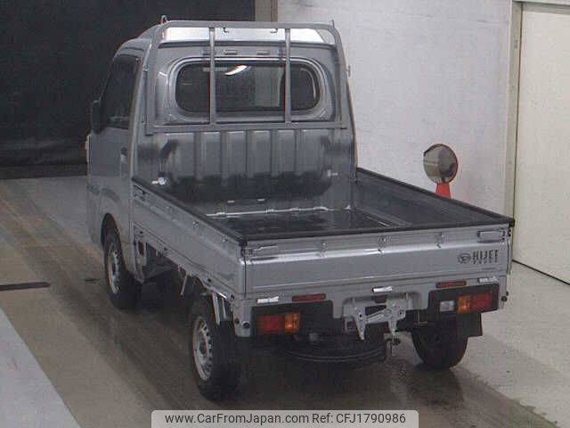 daihatsu hijet-truck 2024 CFJ1790986 image 2