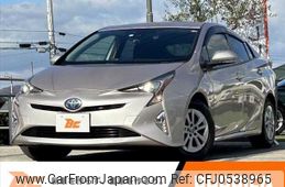 toyota prius 2016 -TOYOTA--Prius DAA-ZVW50--ZVW50-8011040---TOYOTA--Prius DAA-ZVW50--ZVW50-8011040-