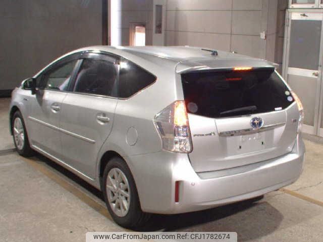 toyota prius-α 2014 CFJ1782674 image 2