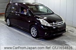 toyota isis 2011 CFJ1654826