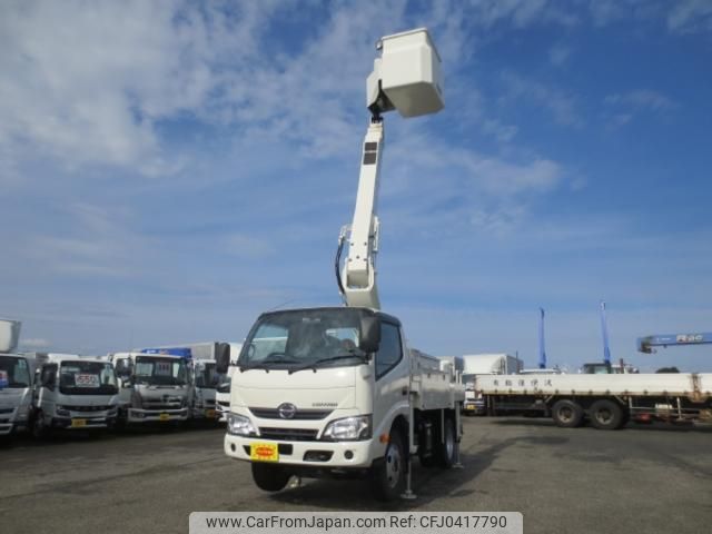 hino dutro 2019 GOO_NET_EXCHANGE_1161178A30241105W001 image 1