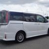 toyota noah 2018 GOO_JP_700080015330250511001 image 8